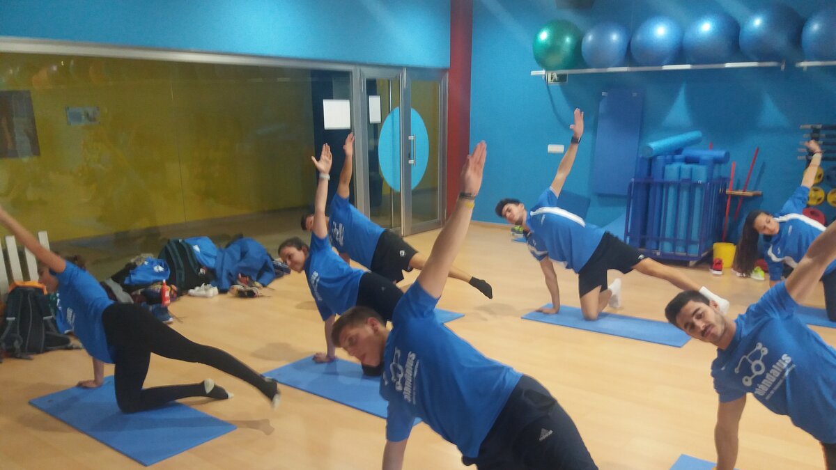 alumnado de tseas y tsaf en linares
